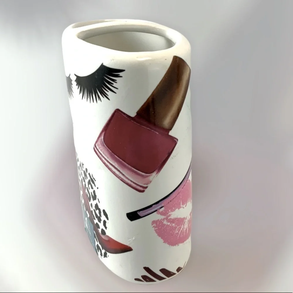 Fashion Girl Boss Toothbrush Holder Ceramic Bath Accessory Makeup Animal Print
